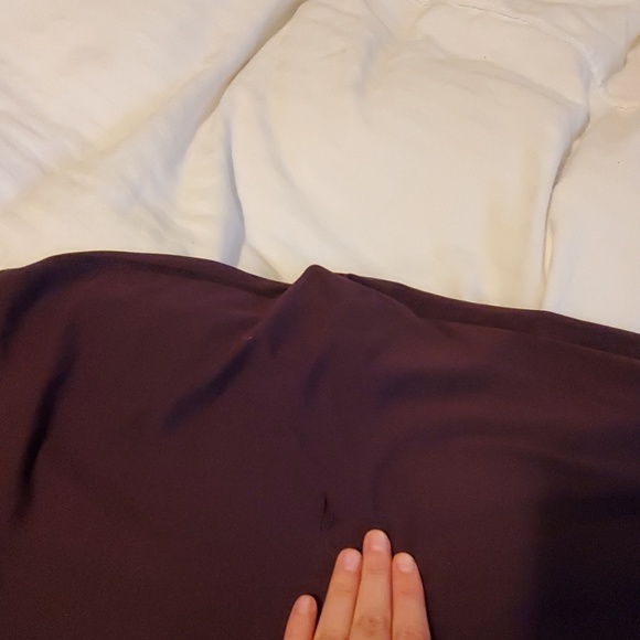 Purple yoga pants/leggings - Picture 3 of 3